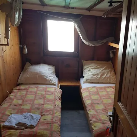 Boat & Breakfast Hotell Umag Exteriör bild